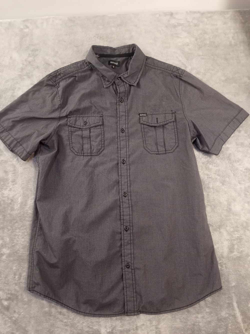 Buffalo Men's Short-Sleeve Button-Up Shirt - Gray Size Medium